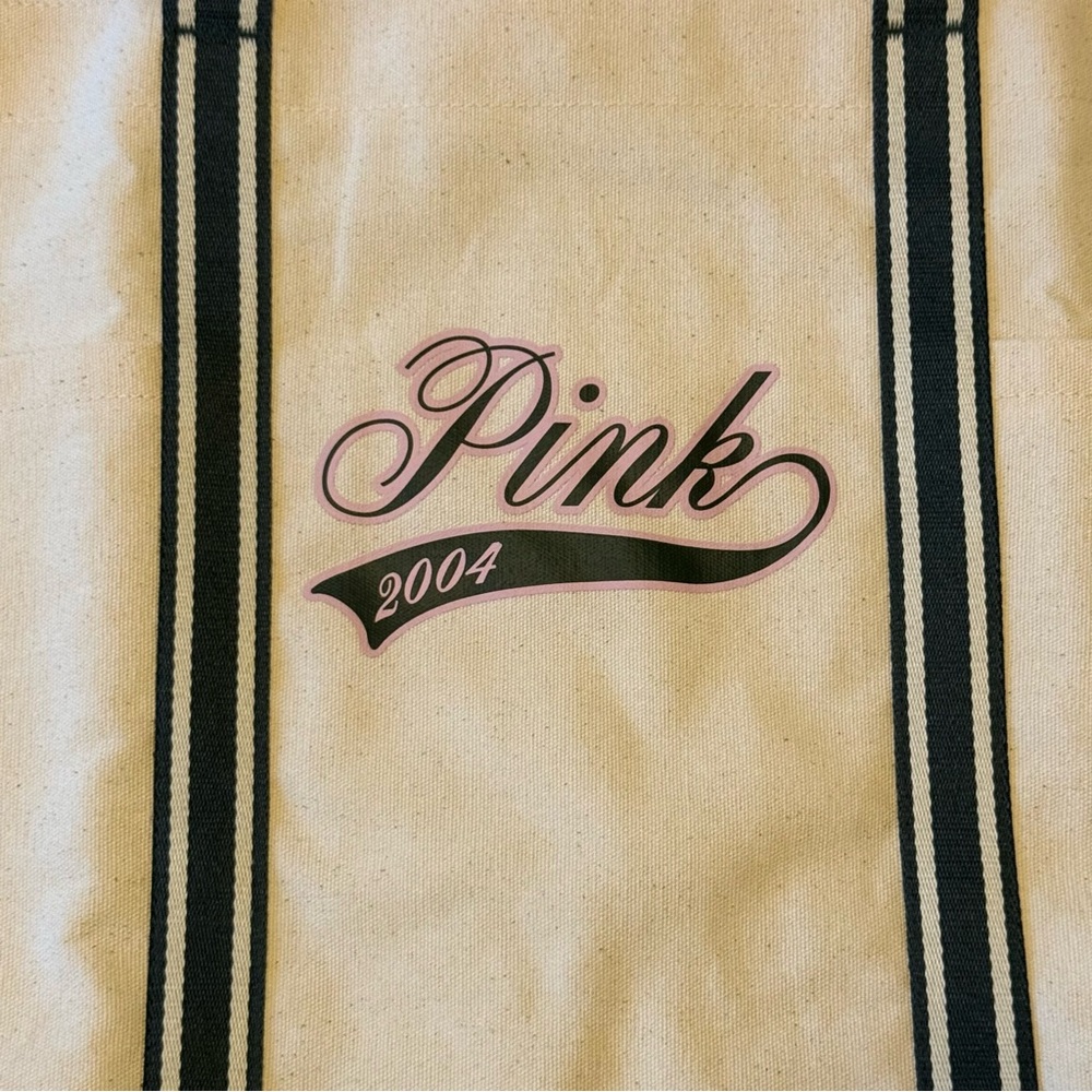 Victoria's Secret PINK Tote - Picture 2 of 5